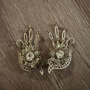 Vintage Silver Floral Earrings Clip-on